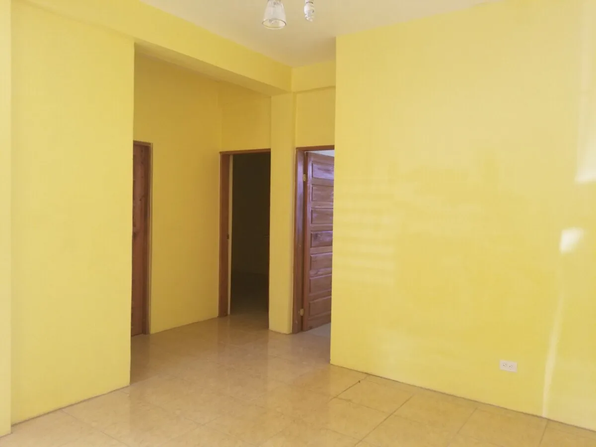 20190202_100227 RENTED – 2 BEDROOM 1 BATH ON CONEY DRIVE, BELIZE CITY (LOWER FLAT)