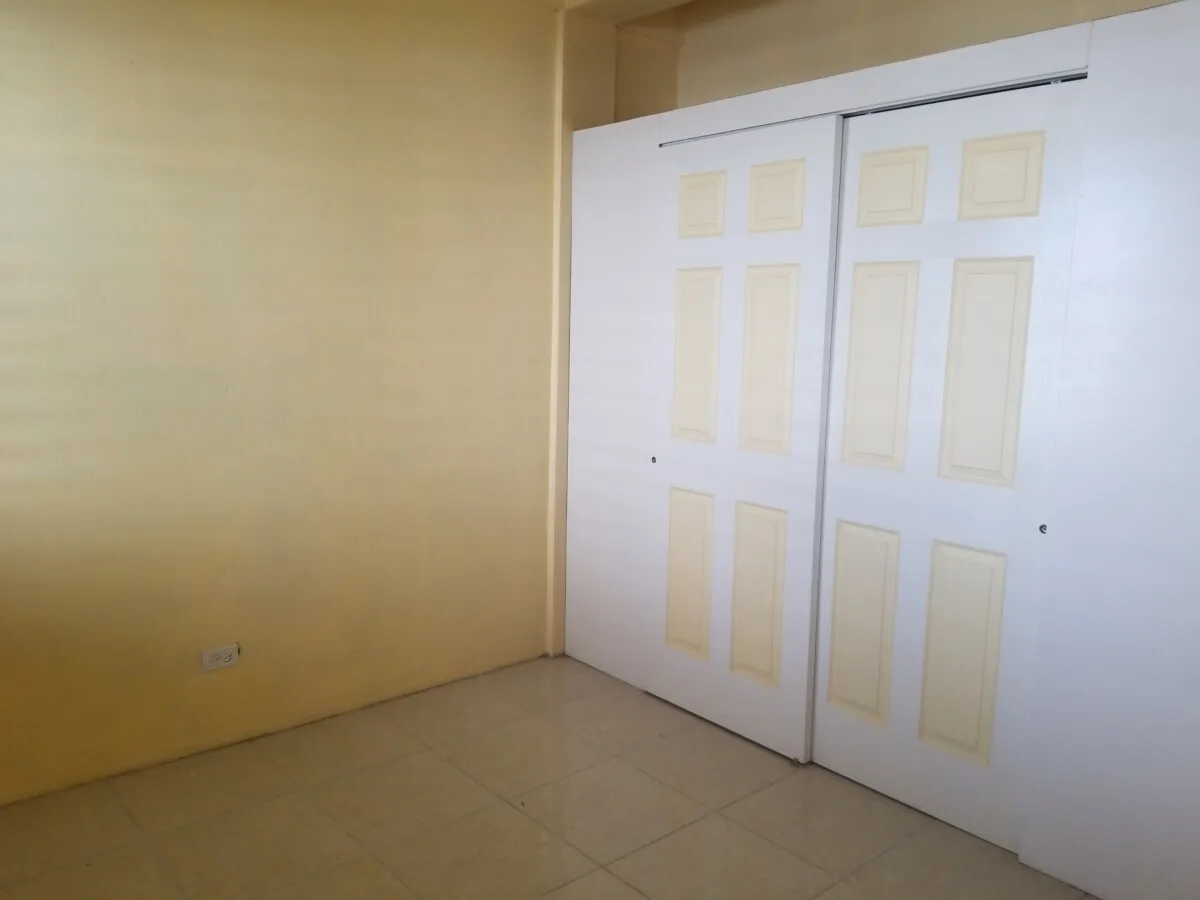 20190202_100251 RENTED – 2 BEDROOM 1 BATH ON CONEY DRIVE, BELIZE CITY (LOWER FLAT)