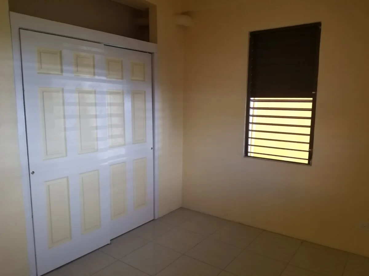 20190202_100339 RENTED – 2 BEDROOM 1 BATH ON CONEY DRIVE, BELIZE CITY (LOWER FLAT)