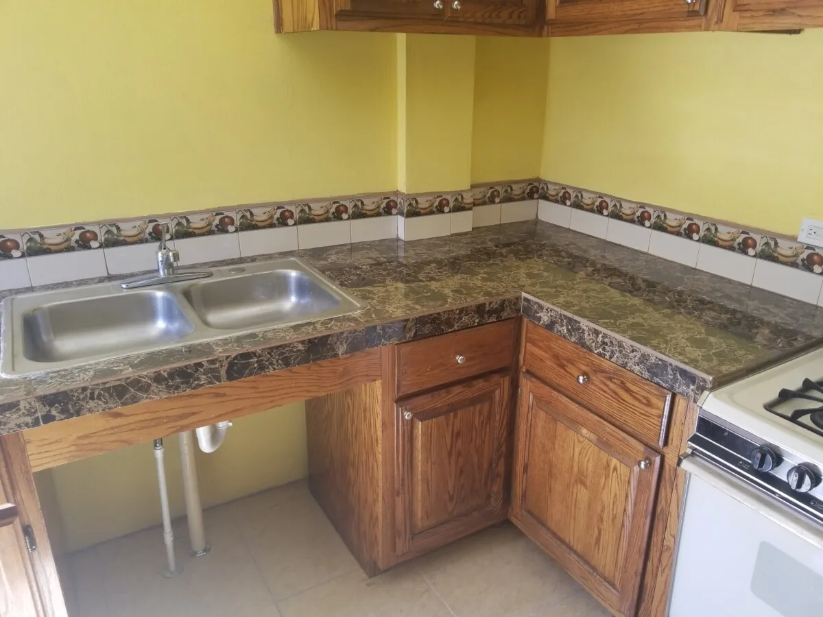 20190202_100912 RENTED – 2 BEDROOM 1 BATH ON CONEY DRIVE, BELIZE CITY (LOWER FLAT)
