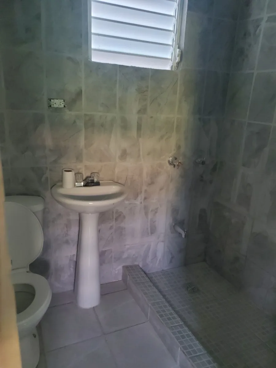 20230119_170754 FOR RENT – 1 BEDROOM 1 BATHROOM FOR RENT – CEDAR & LOGWOOD STREETS, BZE CITY