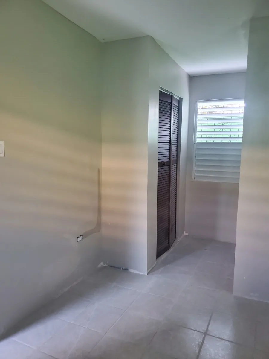 20230119_170815 FOR RENT – 1 BEDROOM 1 BATHROOM FOR RENT – CEDAR & LOGWOOD STREETS, BZE CITY