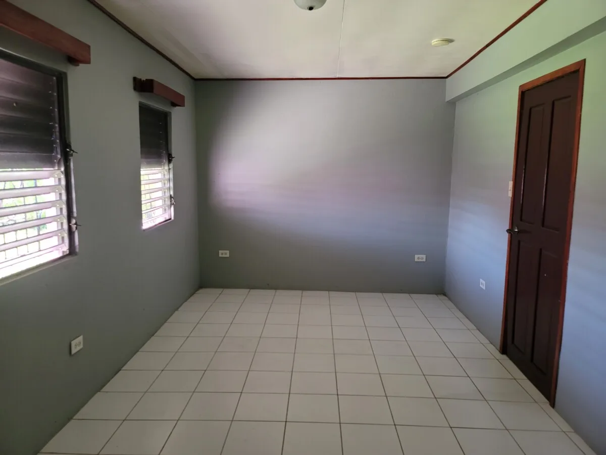 COZY 2 BEDROOM, 1 BATHROOM HOME FOR RENT ON MAHOGANY STREET, BELIZE CITY