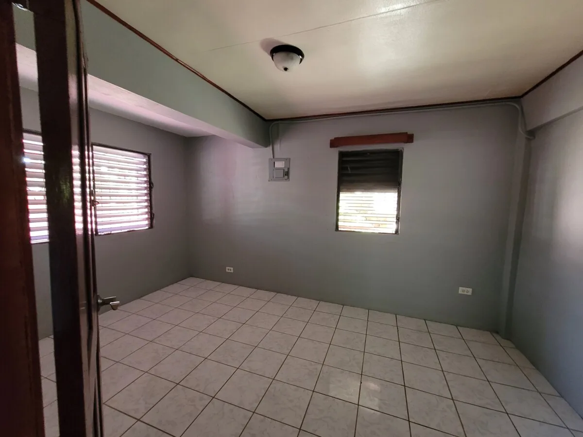 COZY 2 BEDROOM, 1 BATHROOM HOME FOR RENT ON MAHOGANY STREET, BELIZE CITY
