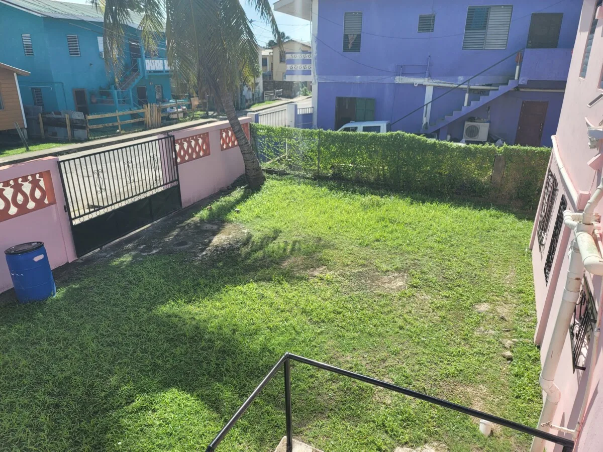 COZY 2 BEDROOM, 1 BATHROOM HOME FOR RENT ON MAHOGANY STREET, BELIZE CITY