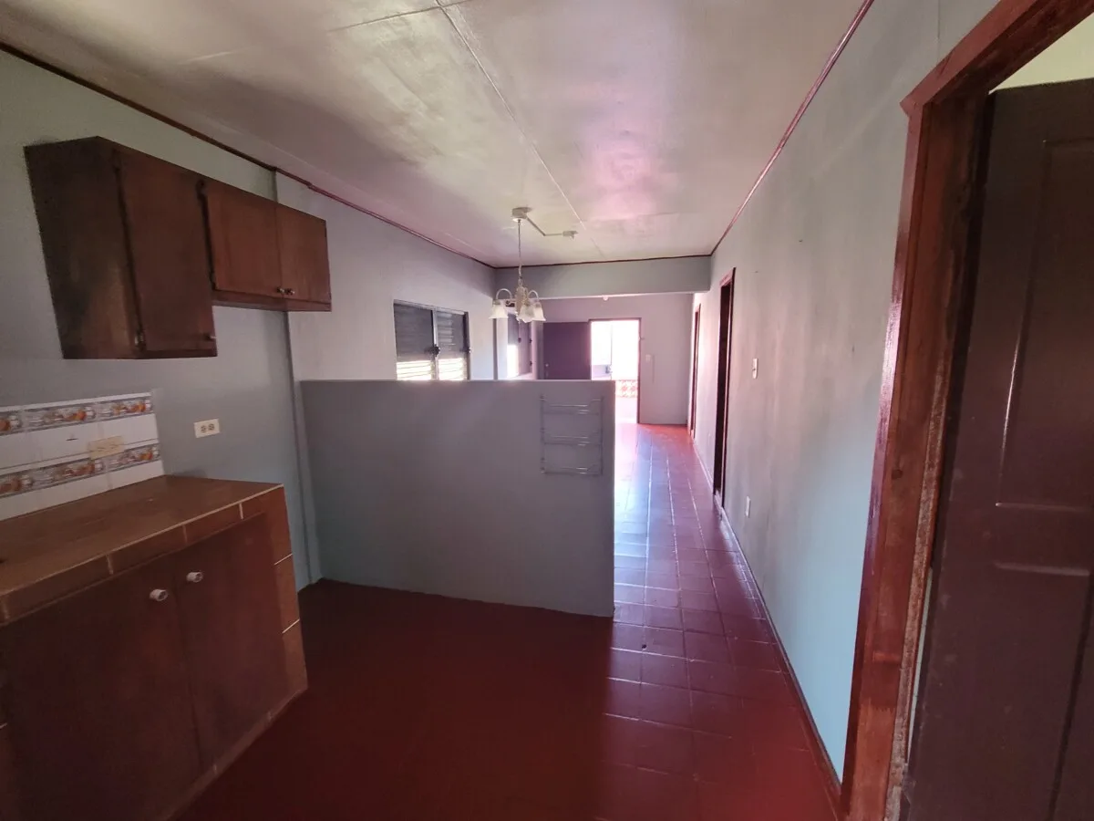 COZY 2 BEDROOM, 1 BATHROOM HOME FOR RENT ON MAHOGANY STREET, BELIZE CITY