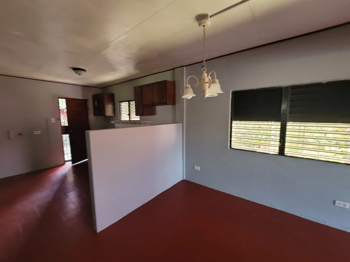 COZY 2 BEDROOM, 1 BATHROOM HOME FOR RENT ON MAHOGANY STREET, BELIZE CITY