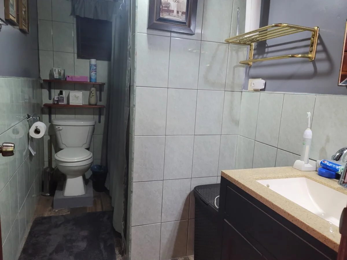20231209_104843 FOR SALE – 2 STOREY DWELLING ON MAHOGANY STREET, ST MARTINS DE PORRES, BELIZE CITY