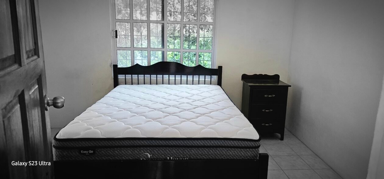 FOR RENT – 1 BEDROOM 1 BATHROOM IN RANCHITO VILLAGE, COROZAL DISTRICT (UPPER FLAT)